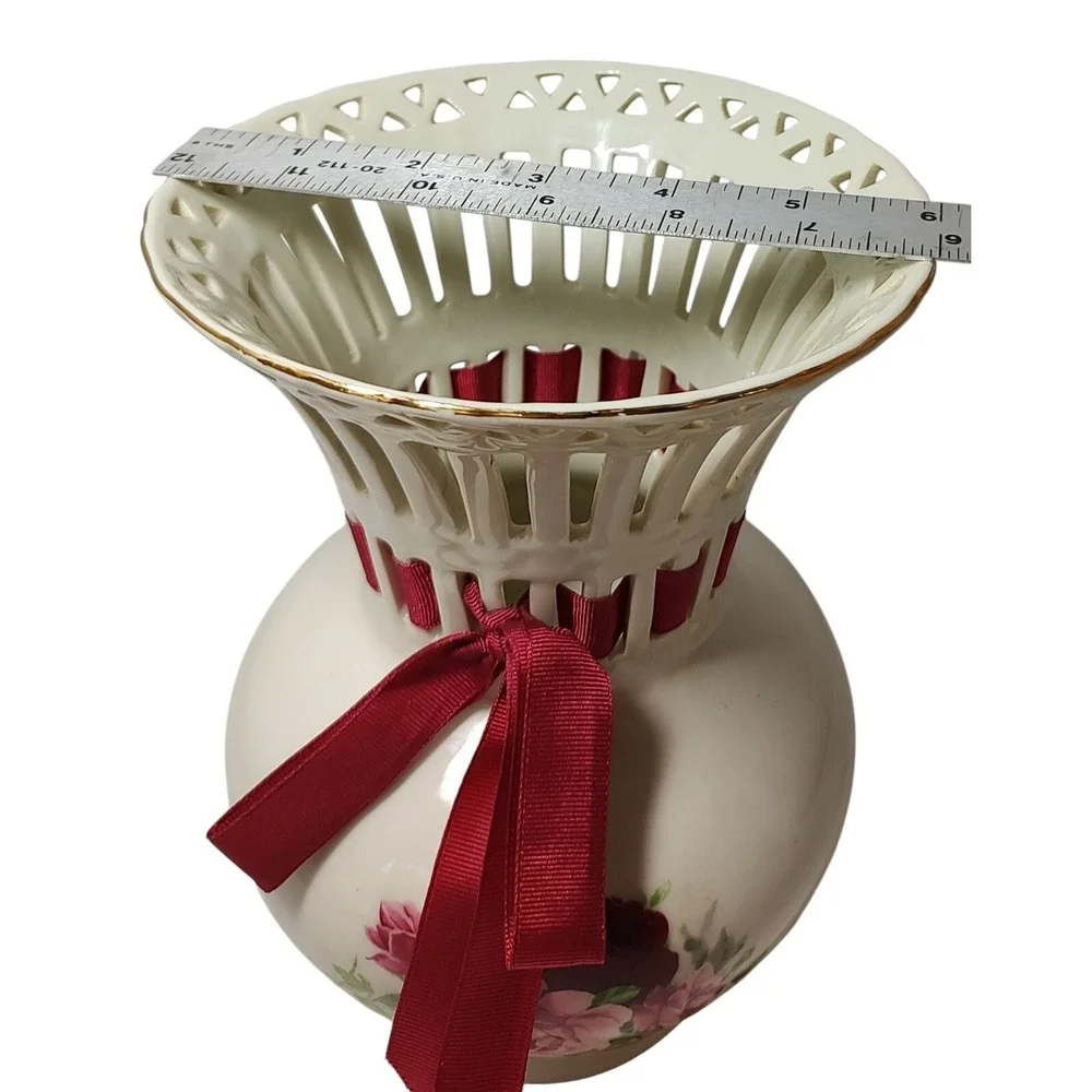 Formalities‎ by Baum Bros Reticulated Vase Rose 1980s Vintage 7.5 Inches
